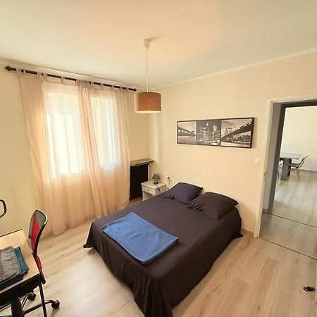 Les Arenes De Nimes - Centre Ville 10 Min Gare -Parking- 2 Chambres المظهر الخارجي الصورة