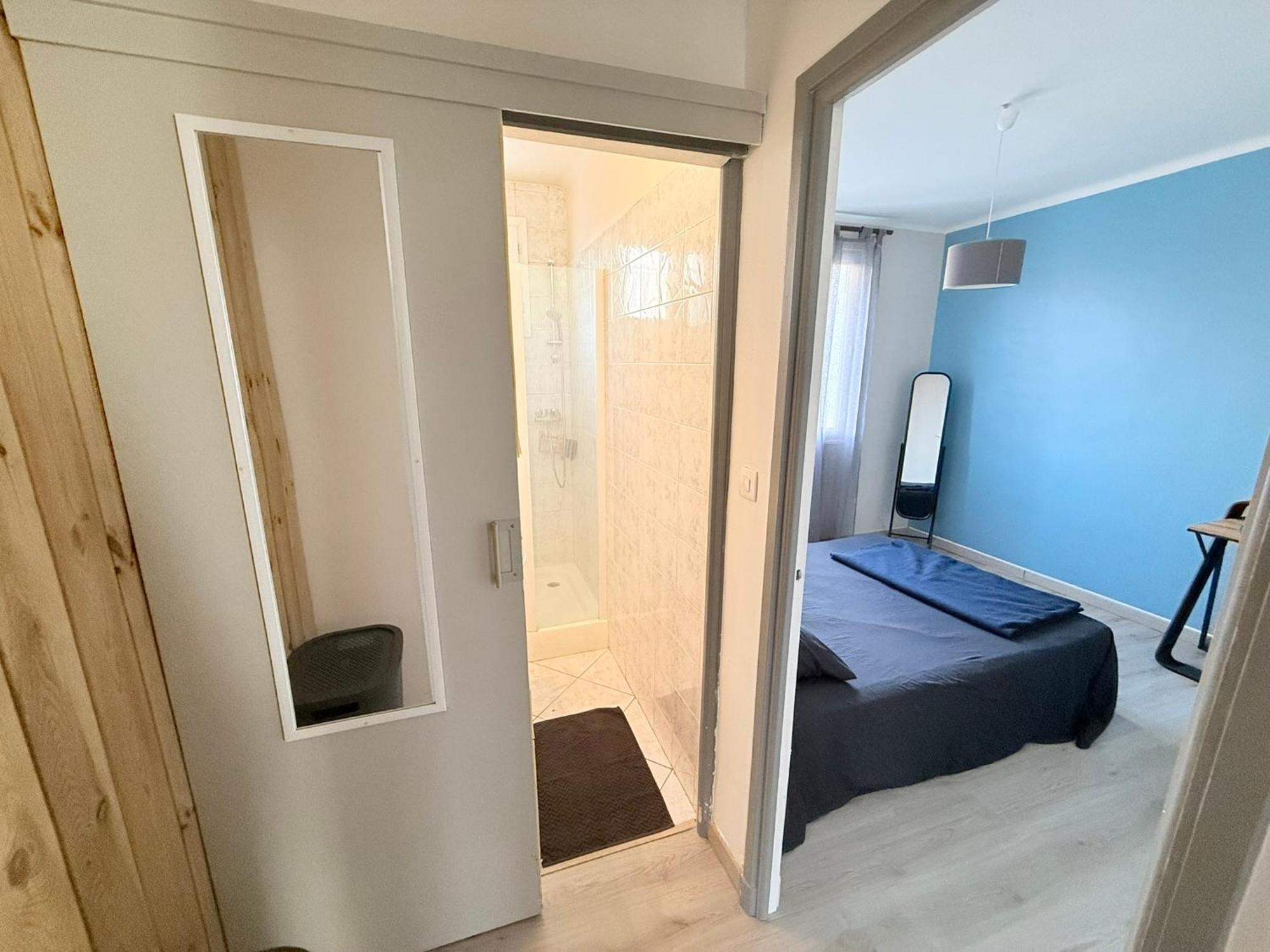 Les Arenes De Nimes - Centre Ville 10 Min Gare -Parking- 2 Chambres المظهر الخارجي الصورة