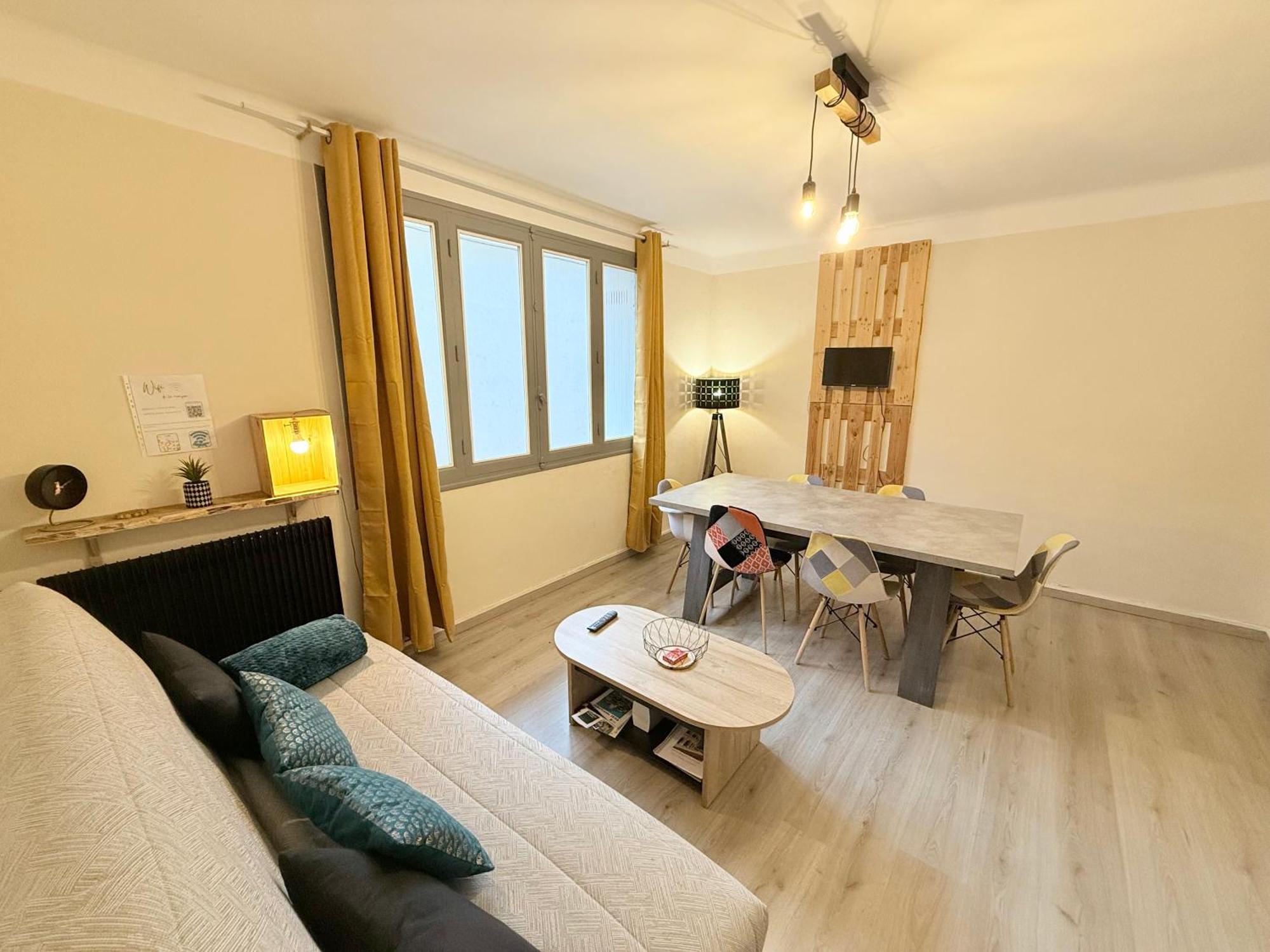 Les Arenes De Nimes - Centre Ville 10 Min Gare -Parking- 2 Chambres المظهر الخارجي الصورة